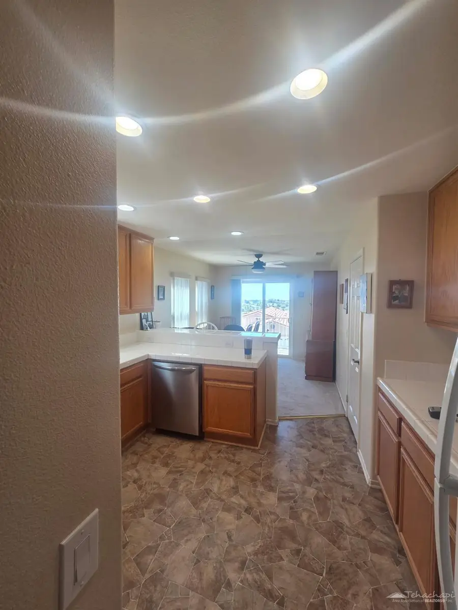 2306 Grandview, Rosamond, CA 93560 - #3