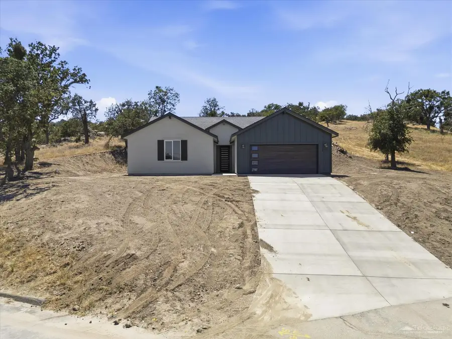 29650 Stallion Springs Drive, Tehachapi, CA 93561 - #2