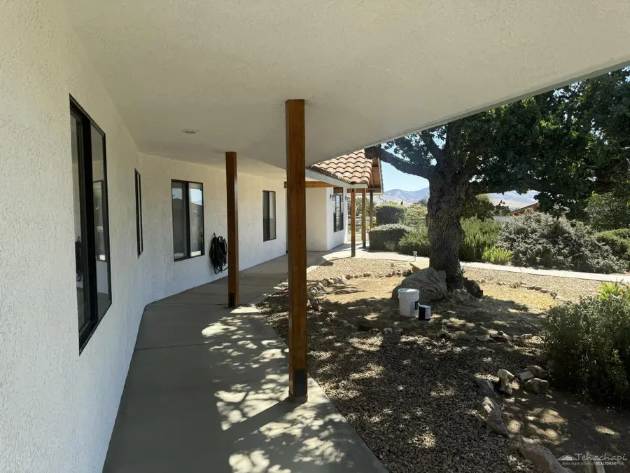 21405 Prospect Avenue, Tehachapi, CA 93561 - #2