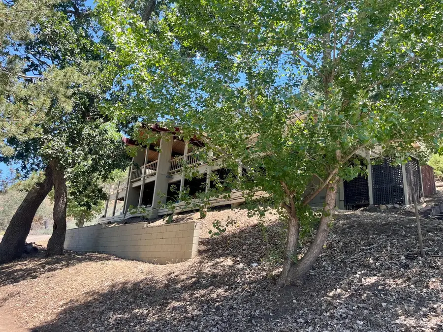 29901 Skyline Drive, Tehachapi, CA 93561 - #2