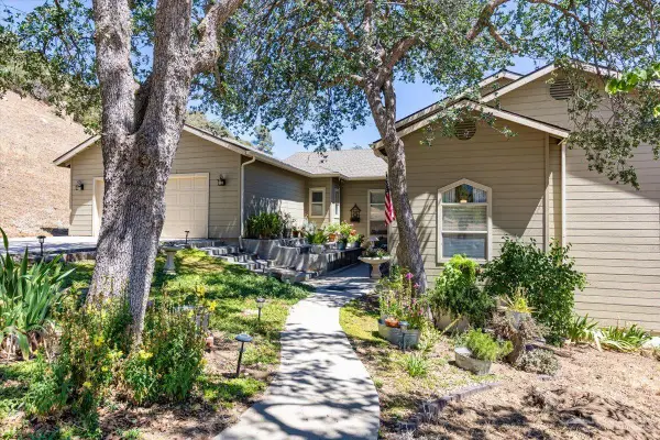 25901 Columbia Way, Tehachapi, CA 93561