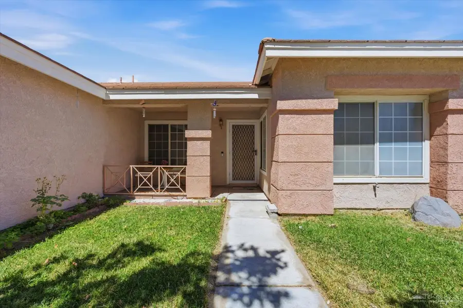 44245 63rd Street W, Lancaster, CA 93536 - #2