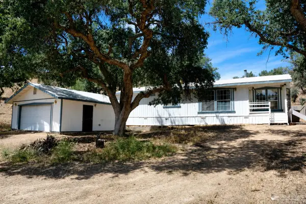 15901 Caliente Creek Road, Caliente, CA 93518