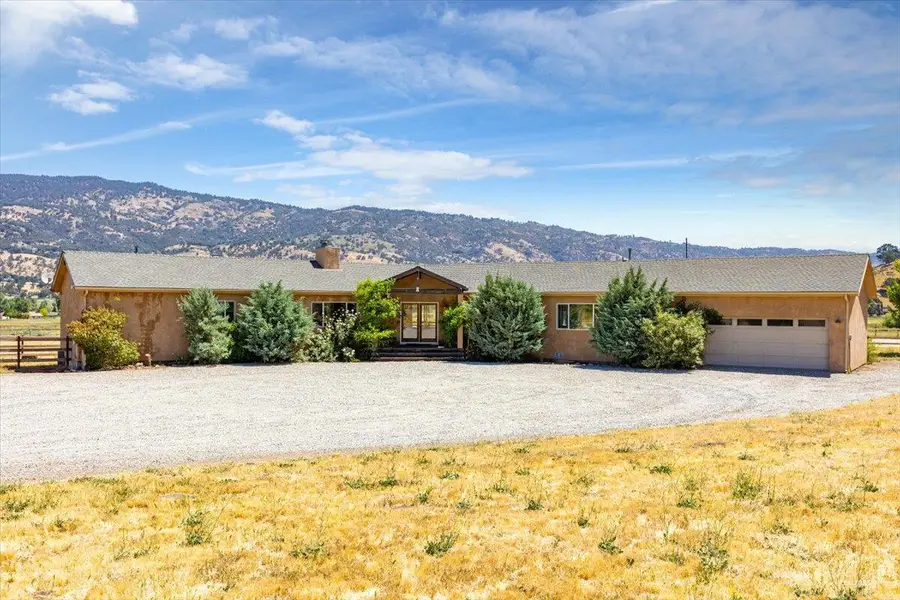 29801 S Lower Valley Road, Tehachapi, CA 93561 - #2