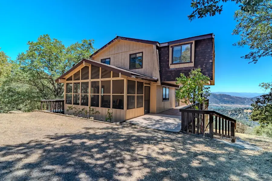 30131 Starland Drive, Tehachapi, CA 93561 - #2
