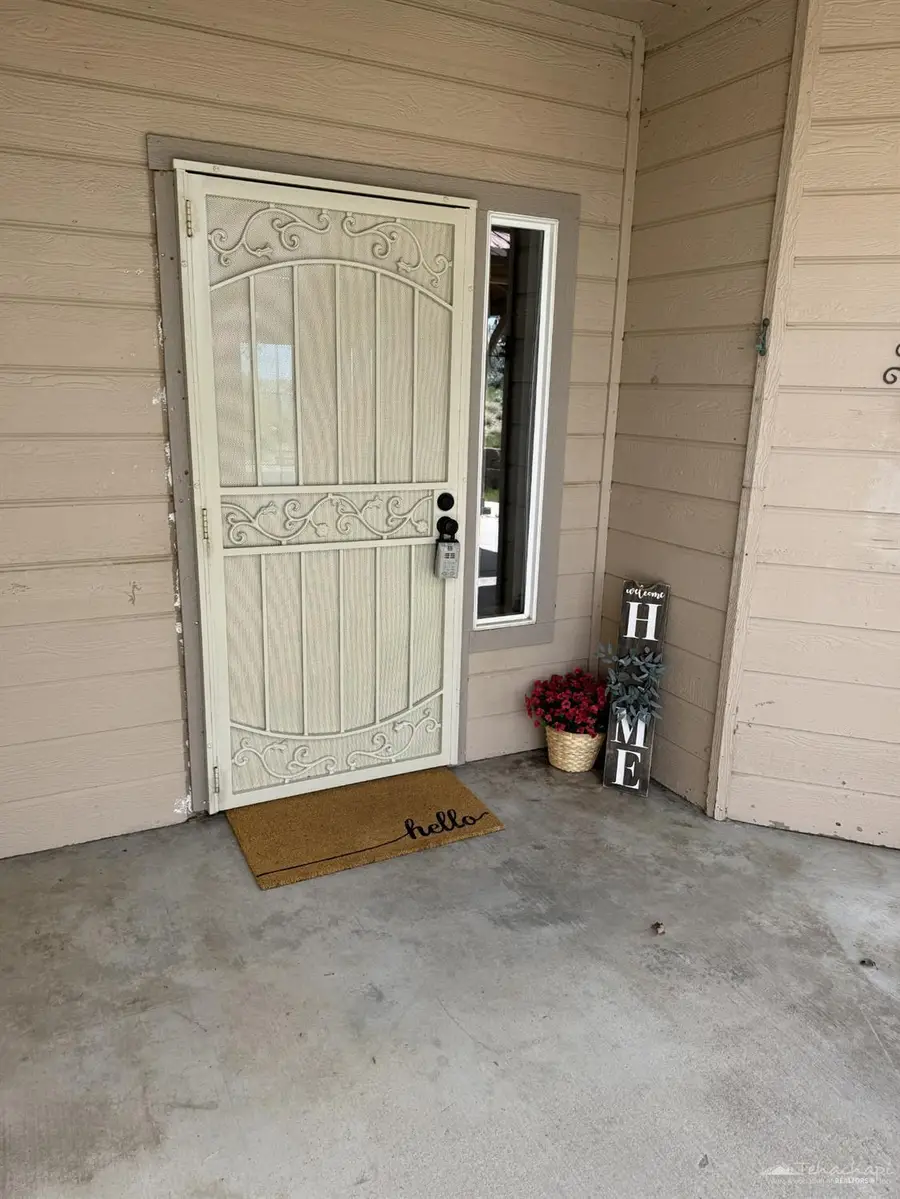 24650 Sandpiper Court, Tehachapi, CA 93561 - #2