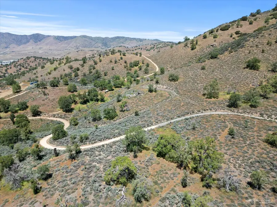 0 Zermatt Drive, Tehachapi, CA 93561 - #3
