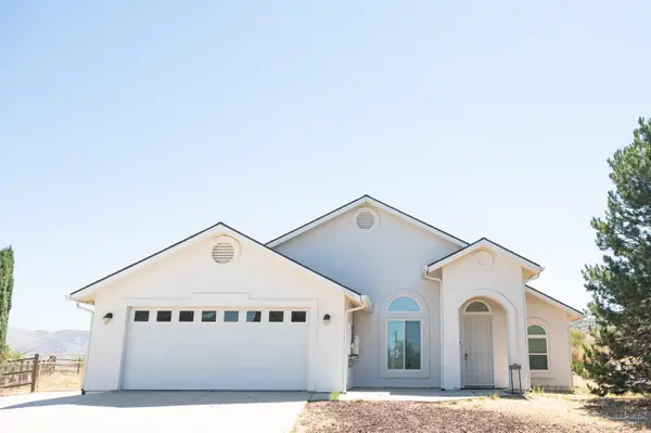 27500 Goldrush Court, Tehachapi, CA 93561