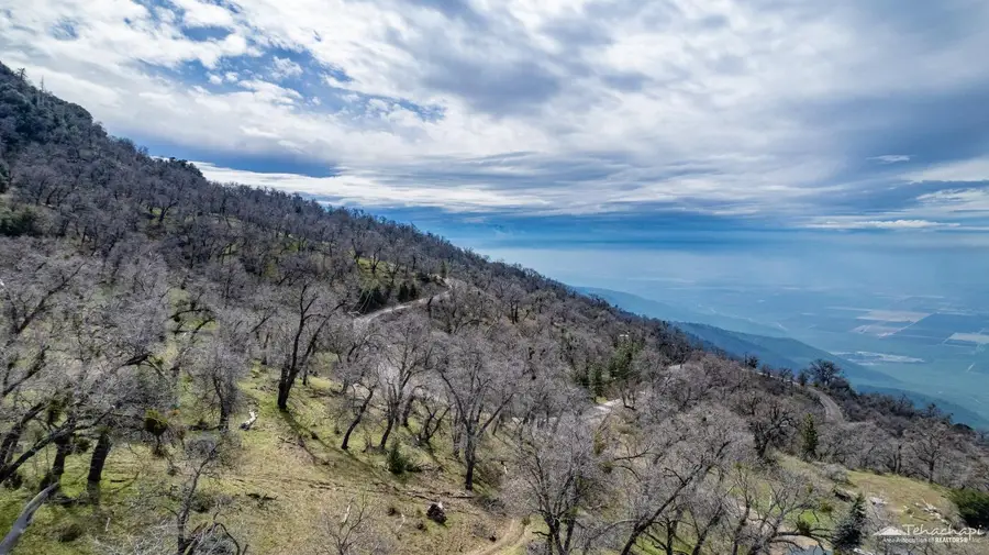 27000 El Camino Drive, Tehachapi, CA 93561 - #3