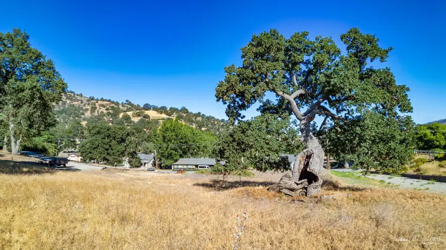 23080 Lakeview, Tehachapi, CA 93561 - #2