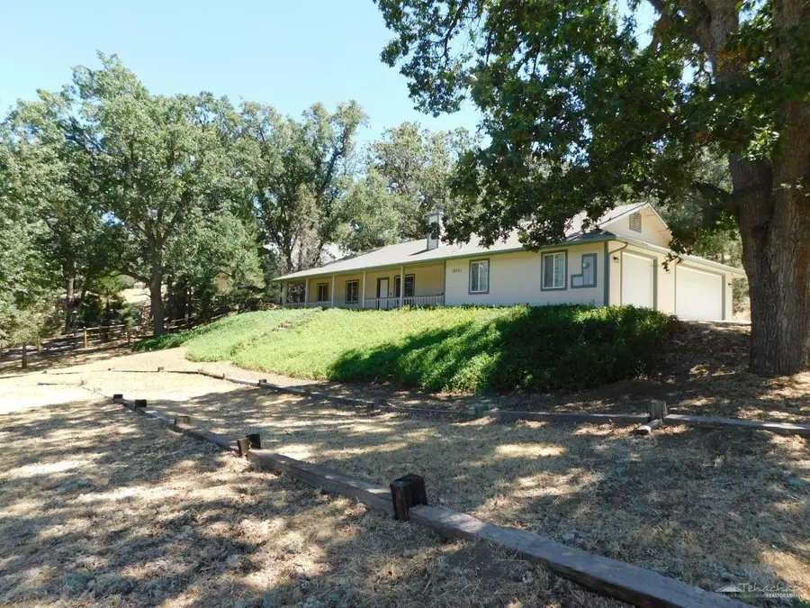 18051 Alps Drive, Tehachapi, CA 93561 - #2
