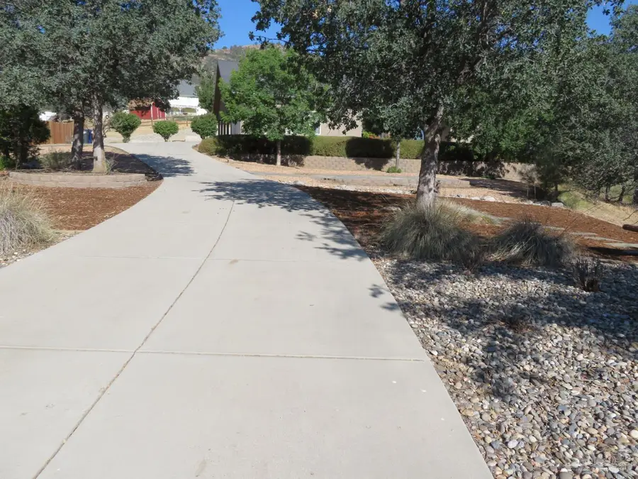 22405 Count Fleet Court, Tehachapi, CA 93561 - #2