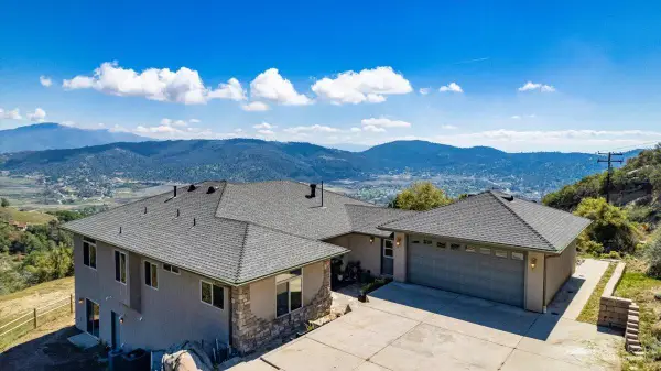 25250 Deertrail Drive, Tehachapi, CA 93561