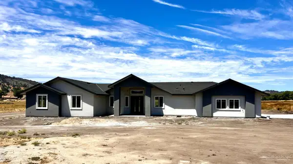 27801 Mountain Way, Tehachapi, CA 93561