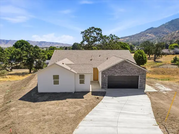 28321 Carry Back Court, Tehachapi, CA 93561
