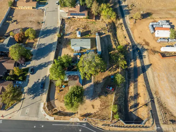 971 West Valley Boulevard, Tehachapi, CA 93561