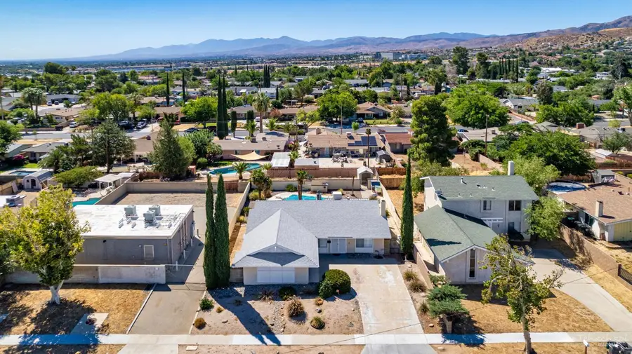 39162 Willowvale Road, Palmdale, CA 93551 - #2