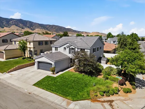 1401 Wild Olive Road, Tehachapi, CA 93561