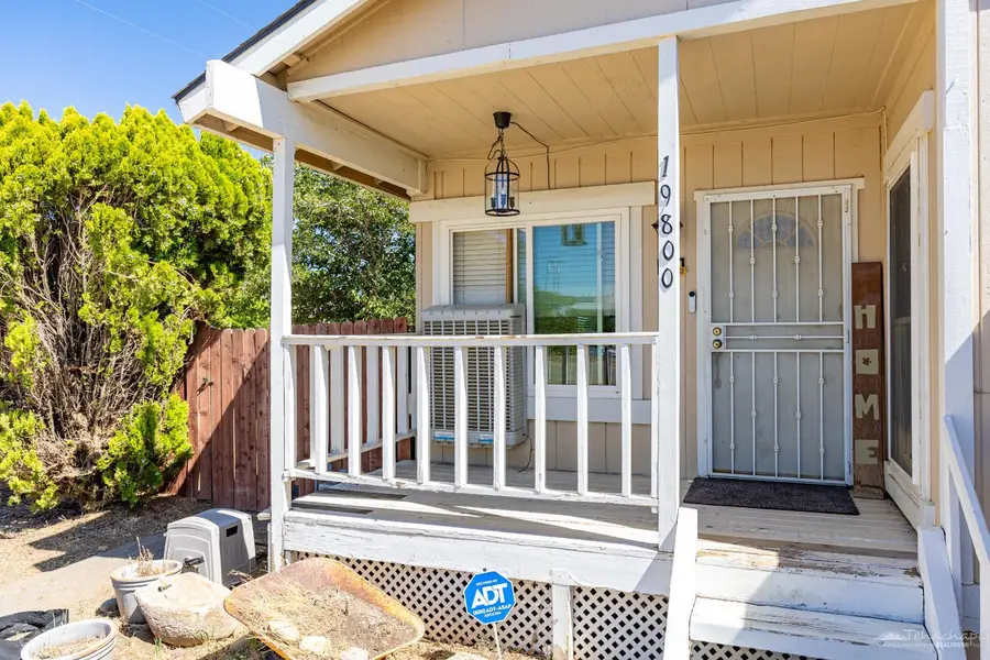 19800 Luana Dr, Tehachapi, CA 93561 - #2