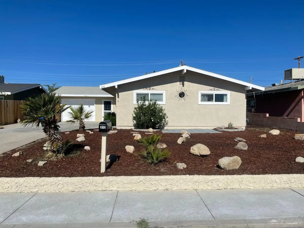 313 Lenore Street, Ridgecrest, CA 93555 - #1