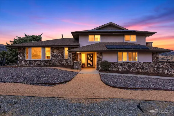 19904 Dovetail Court, Tehachapi, CA 93561