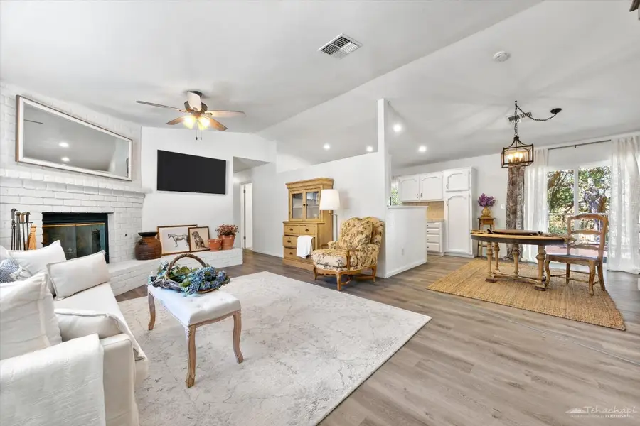 24460 San Juan Drive, Tehachapi, CA 93561 - #3