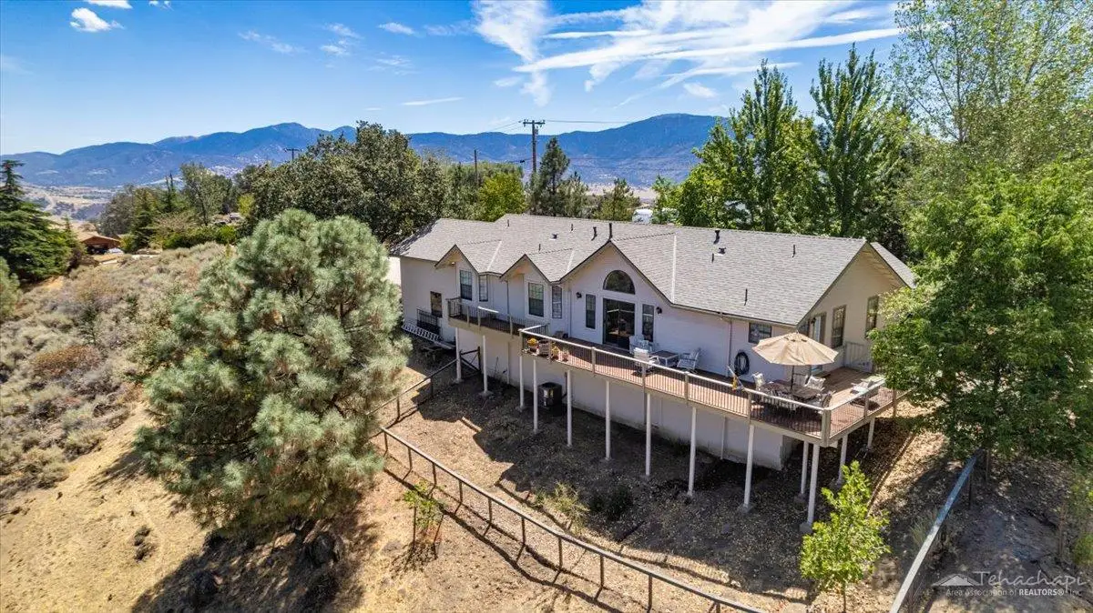 26321 Oakflat Drive, Tehachapi, CA 93561 - #1