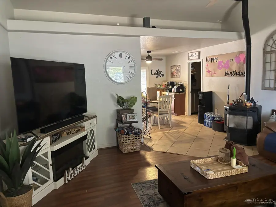 18230 Arosa Road, Tehachapi, CA 93561 - #3