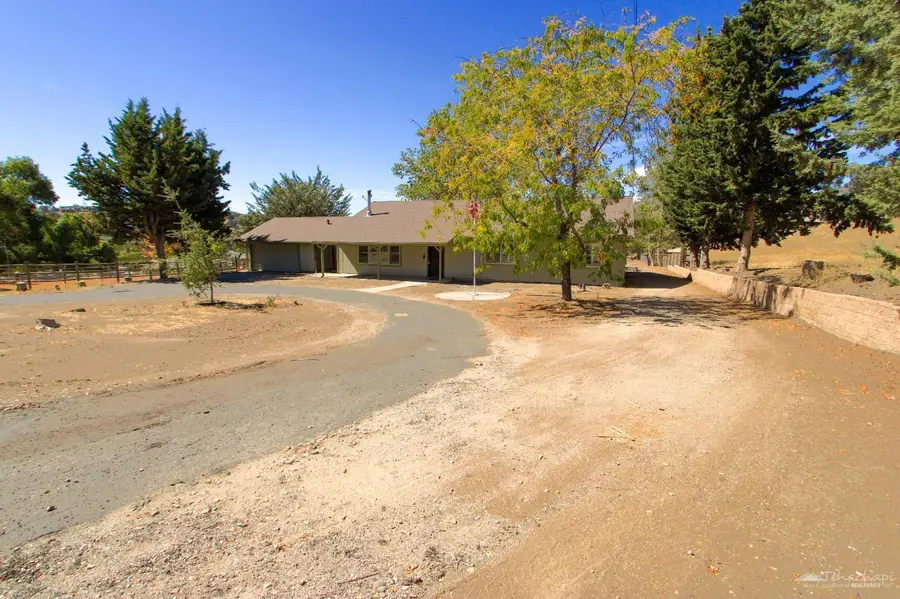 23821 Coyote Court, Tehachapi, CA 93561 - #2