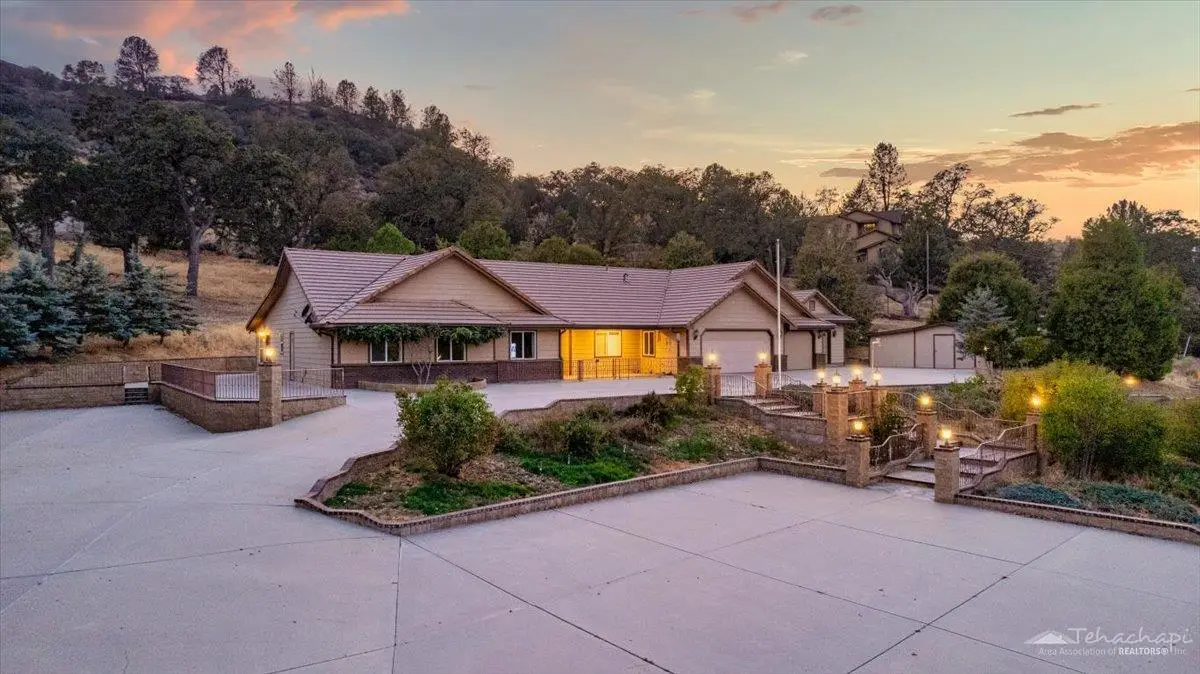 30100 Sunland Way, Tehachapi, CA 93561 - #1