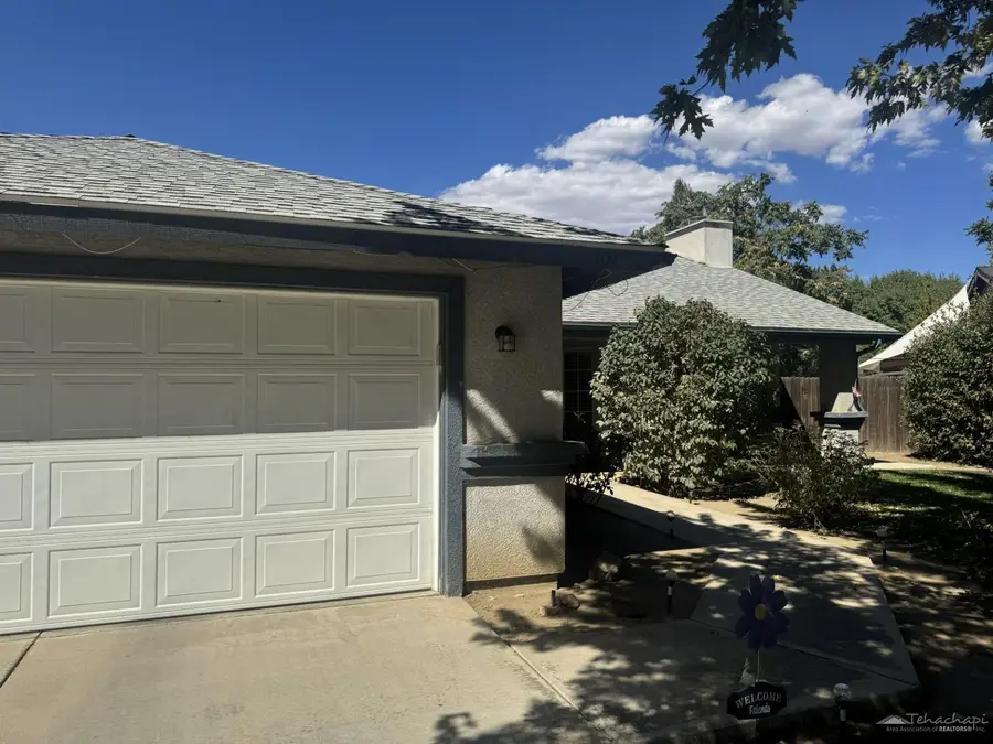 501 Park Street, Tehachapi, CA 93561 - #2