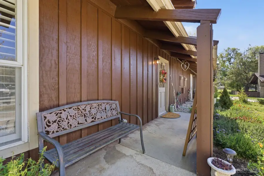 5 Meadow Lakes Drive, Tehachapi, CA 93561 - #3
