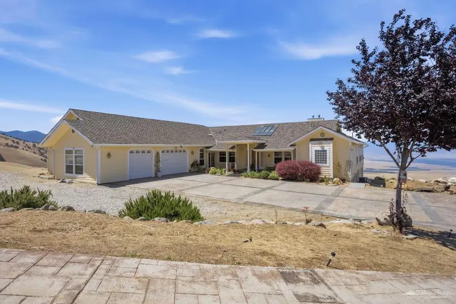 18211 Morgan Court, Tehachapi, CA 93561 - #2