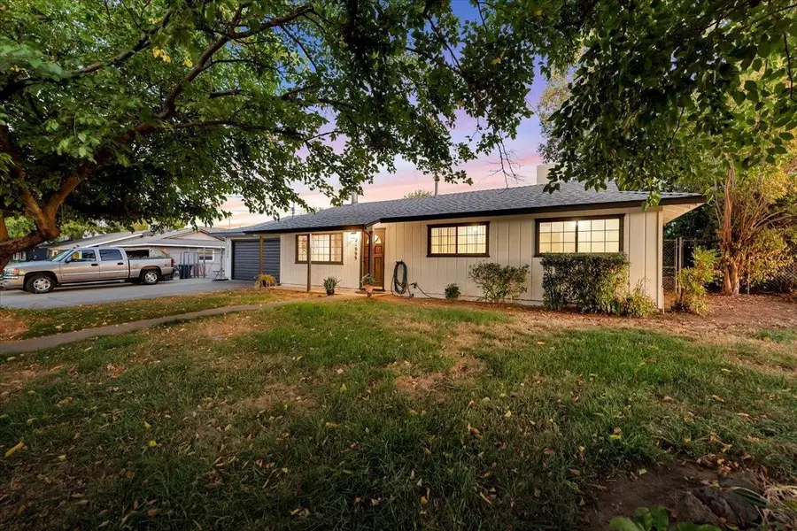 21999 Riverside Avenue, Red Bluff, CA 96080 - Image #3