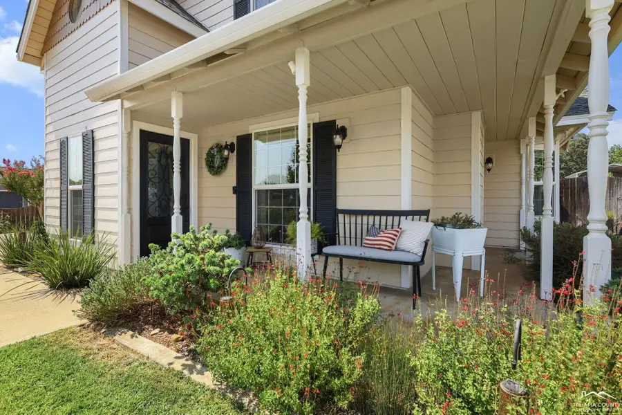 20528 Robinson Glen, Cottonwood, CA 96022 - Image #3