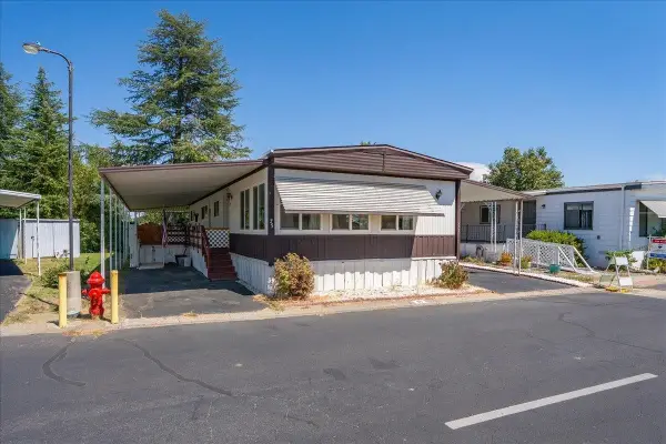 180 S Main Street, Red Bluff, CA 96080