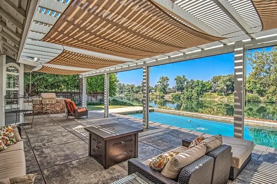 300 Agua Verdi Drive, Red Bluff, CA 96080 - Image #2