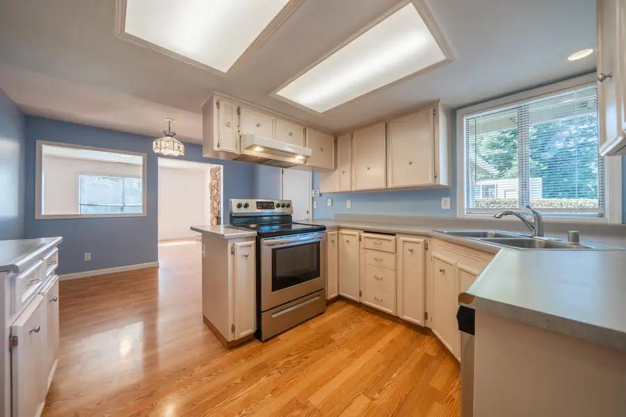 1153 Ruthie Lane, Redding, CA 96002 - Image #2