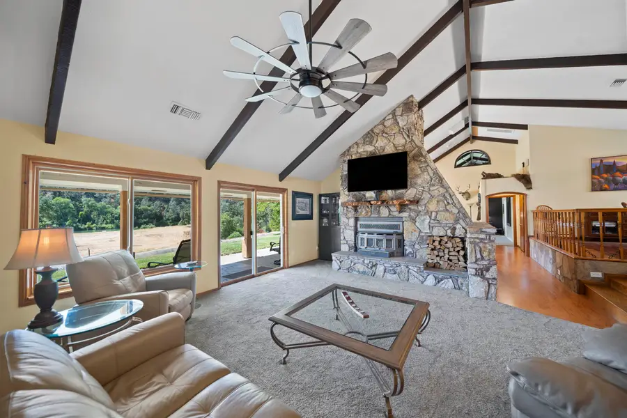 21945 Sunburst Lane, Red Bluff, CA 96080 - Image #2