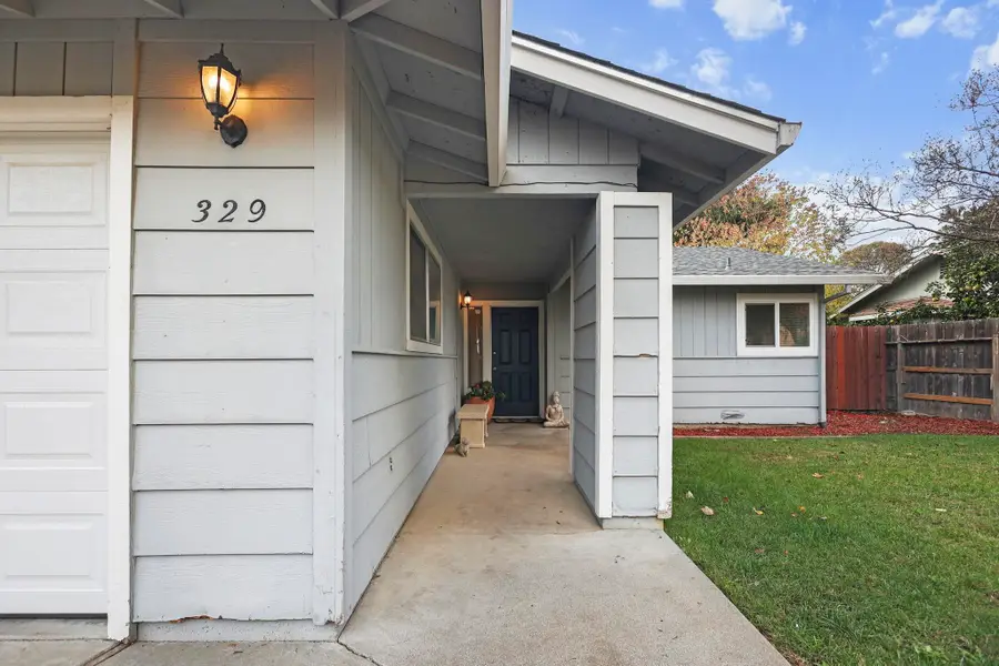 329 Michael Drive, Red Bluff, CA 96080 - Image #2