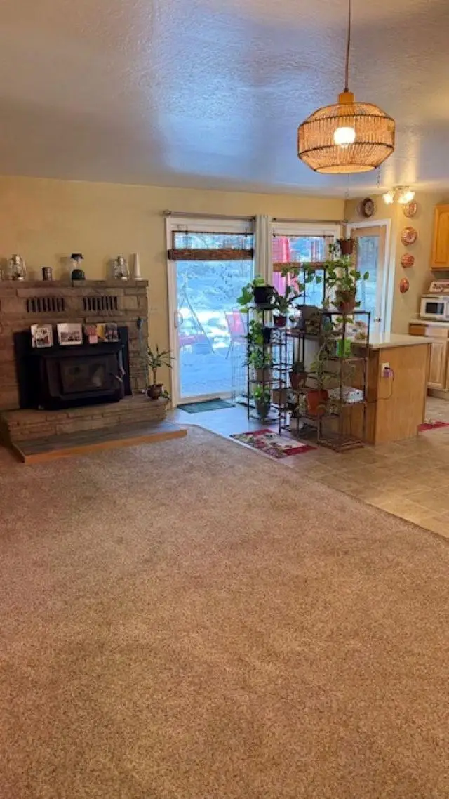 935 Cherry Terrace, Susanville, CA 96130 - Image #3