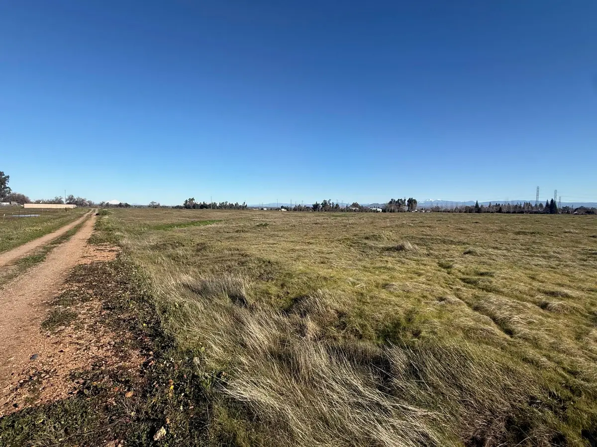 000 Live Oak Road, Red Bluff, CA 96808 - Image #1