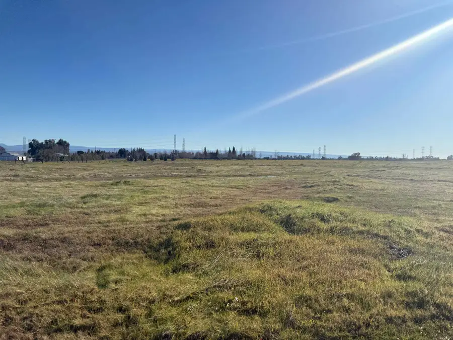 000 Live Oak Road, Red Bluff, CA 96808 - Image #3
