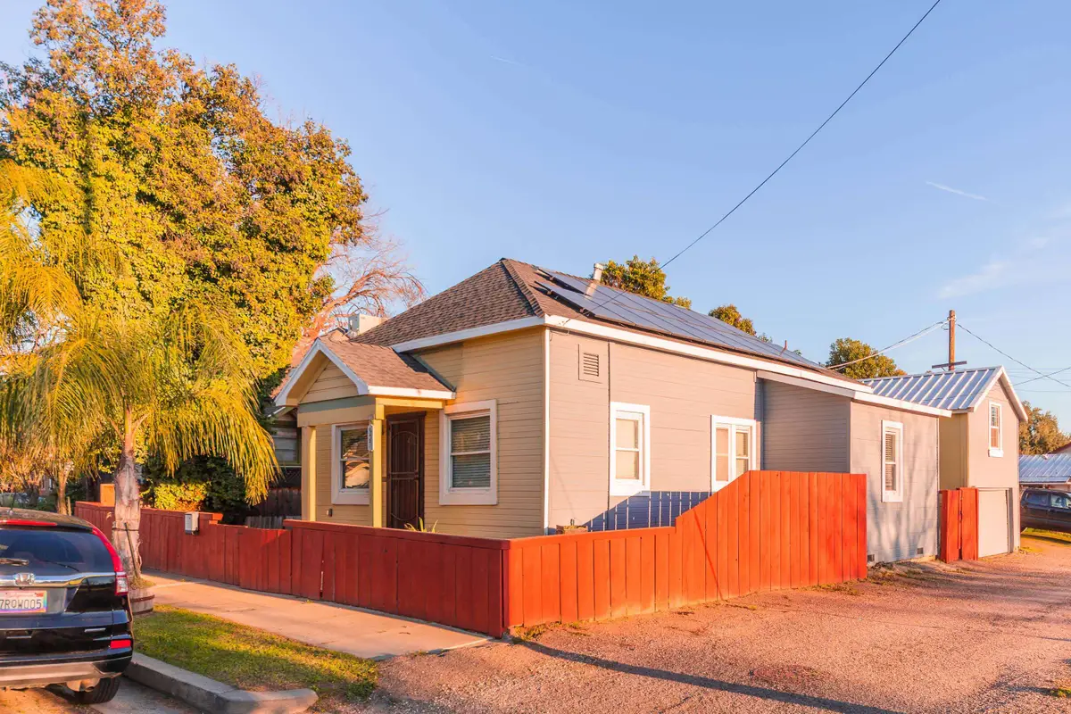 927 Cedar Street, Red Bluff, CA 96080 - Image #1