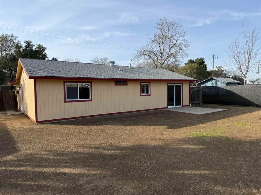 243 Edith Avenue, Corning, CA 96021 - Image #2