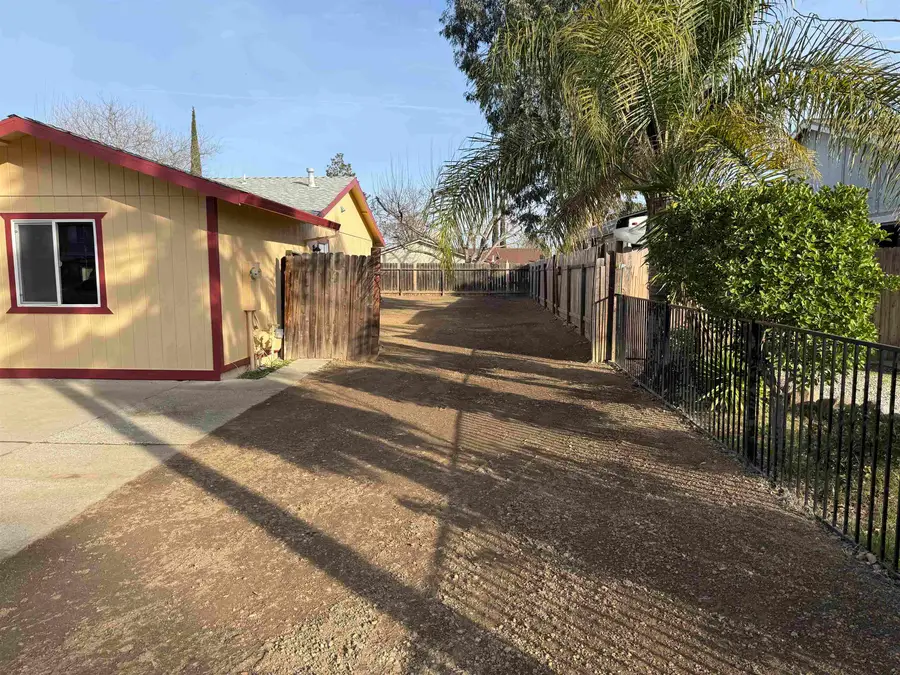 243 Edith Avenue, Corning, CA 96021 - Image #3
