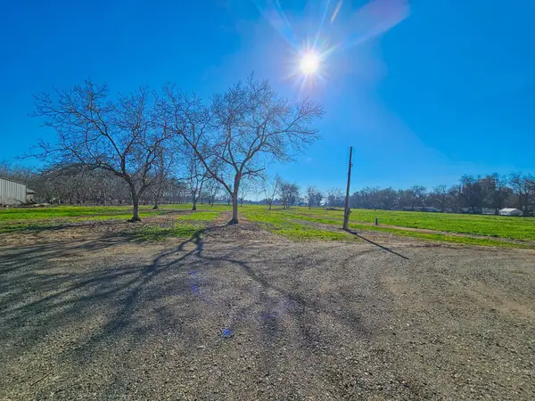 24381 Electric Avenue, Red Bluff, CA 96080