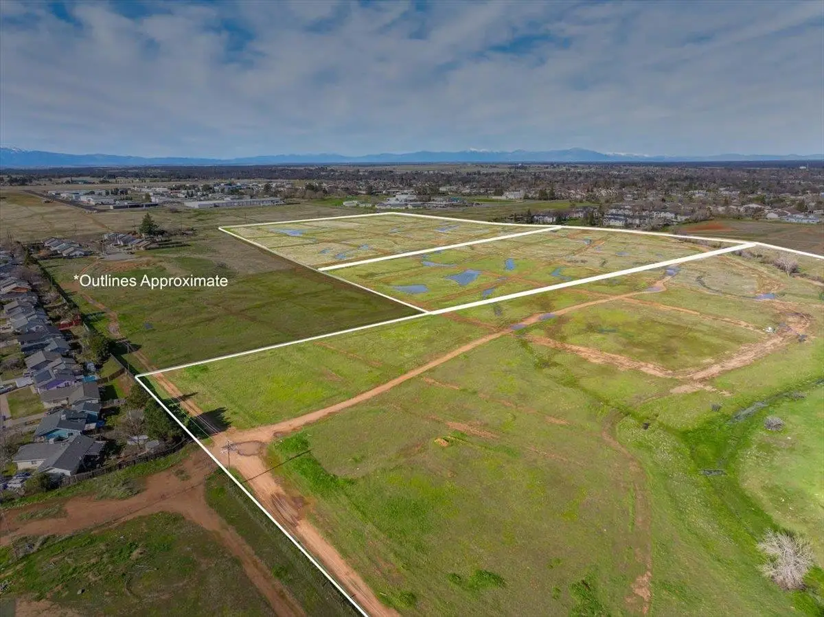 56.19 Vista Way, Red Bluff, CA 96080 - #1