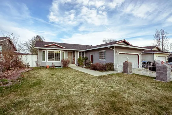 1185 Barbara Way, Susanville, CA 96130