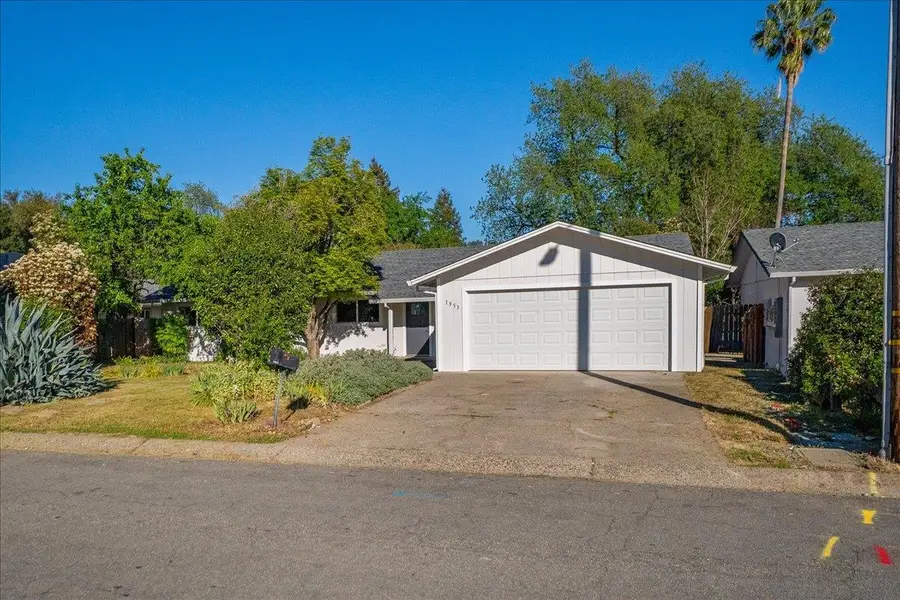 1953 Cameo Ct, Redding, CA 96002 - #3